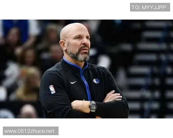 汤普森拉胯!独行侠102-110不敌火箭,华盛顿29+12,拉塞尔10+12 汤普森拉胯!独行侠102-110不敌火箭,华盛顿29+12,拉塞尔10+12