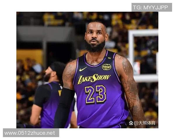 106-128!詹姆斯41岁生日夜17分,湖人主场22分惨败活塞 106-128!詹姆斯41岁生日夜17分,湖人主场22分惨败活塞